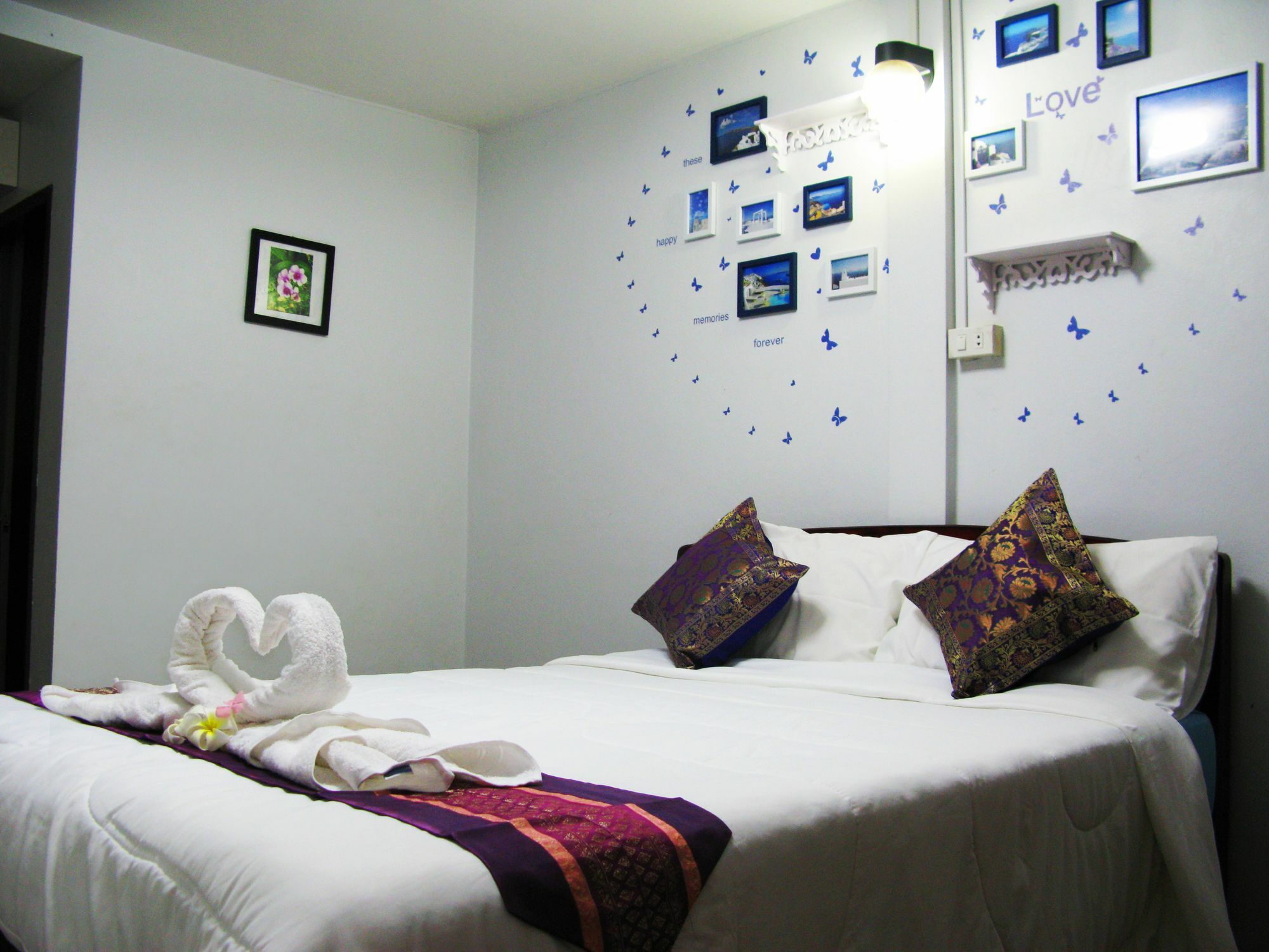 Cshouse Hotel Chiang Mai Bagian luar foto